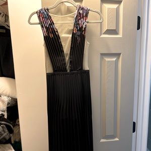 Bebe dress, Size 0.
